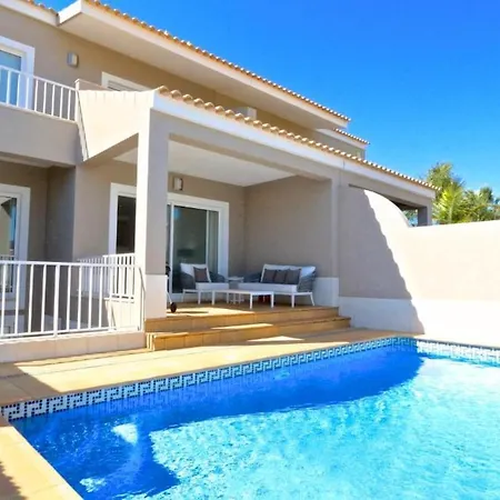 Luxury Portuguese 3 Bedrooms Gustas Prime Location Great For Families Vilamoura