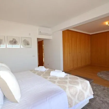 Villa Luxury Portuguese 3 Bedrooms Gustas Prime Location Great For Families Vilamoura Quarteira