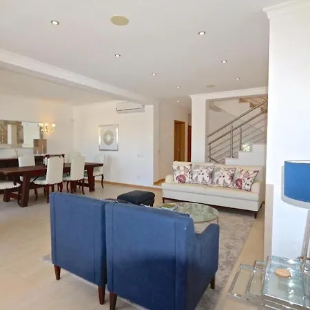 Luxury Portuguese 3 Bedrooms Gustas Prime Location Great For Families Vilamoura Quarteira