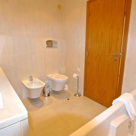 Luxury Portuguese 3 Bedrooms Gustas Prime Location Great For Families Vilamoura *